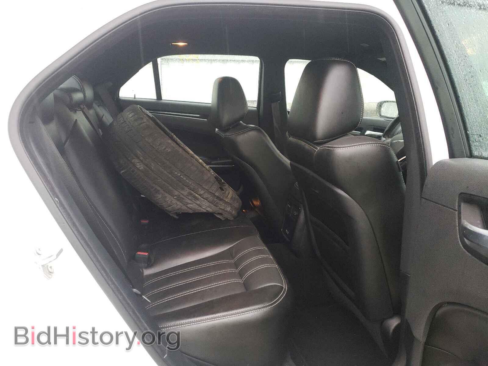2021 CHRYSLER 300 - VIN: 2C3CCABG2MH549824 - Фото 6
