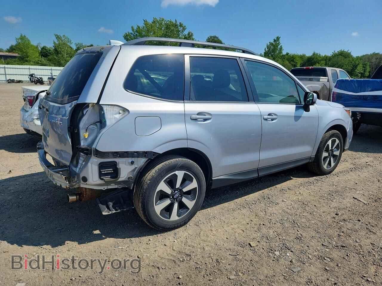 2018 SUBARU FORESTER - VIN: JF2SJAEC0JH563696 - Фото 3
