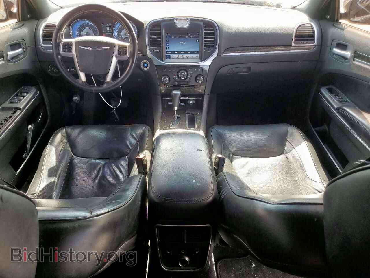 2011 CHRYSLER 300 - VIN: 2C3CA6CT2BH598744 - Photo 8