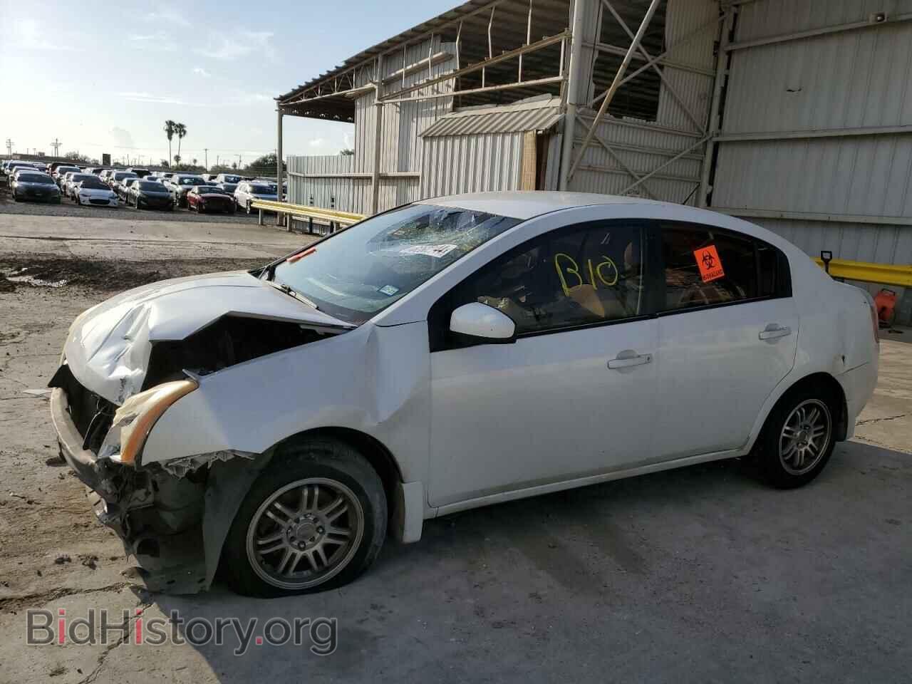 Photo 3N1AB6AP8AL655866 - NISSAN SENTRA 2010