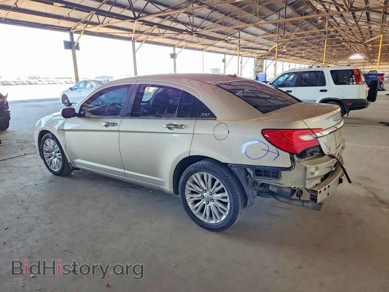 2013 CHRYSLER 200 - VIN: 1C3CCBCG6DN711109 - Photo 2