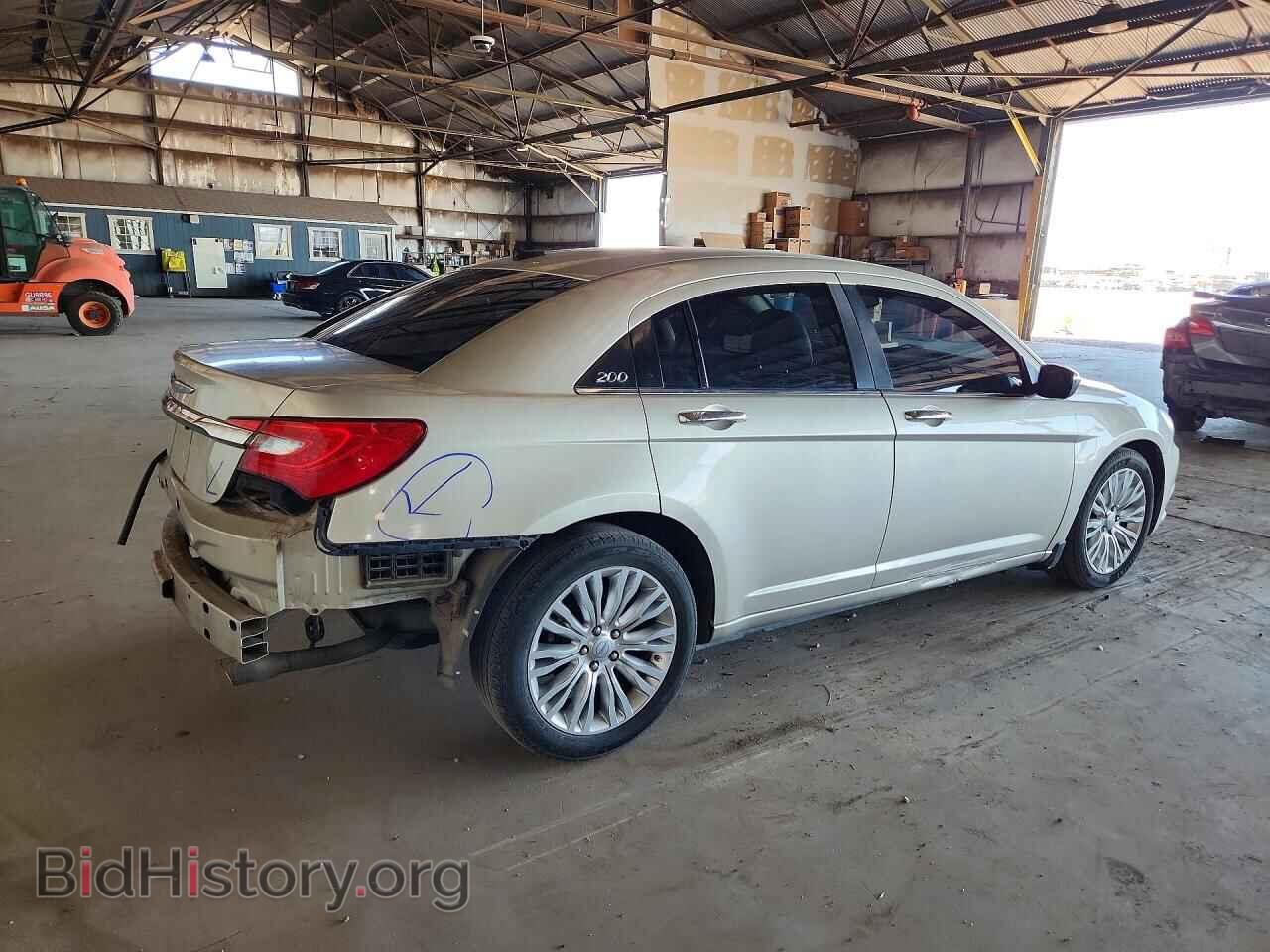 2013 CHRYSLER 200 - VIN: 1C3CCBCG6DN711109 - Photo 3