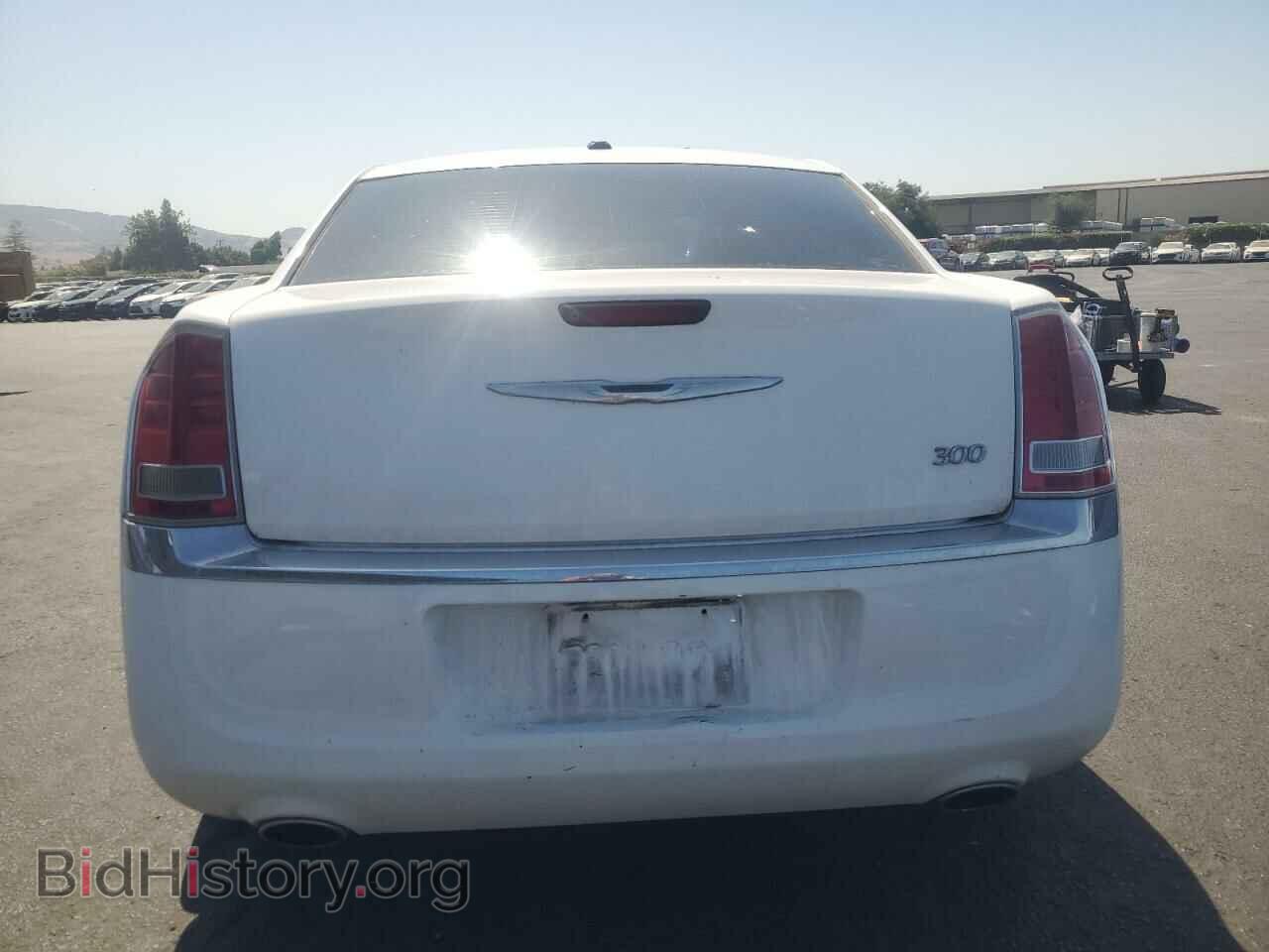 2012 CHRYSLER 300 - VIN: 2C3CCACG5CH310751 - Фото 6
