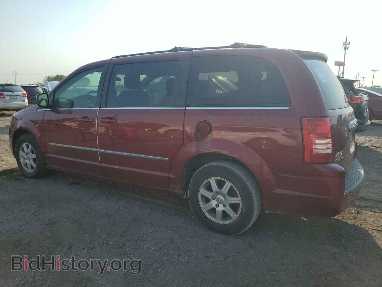 2010 CHRYSLER MINIVAN - VIN: 2A4RR5D17AR357836 - Фото 2