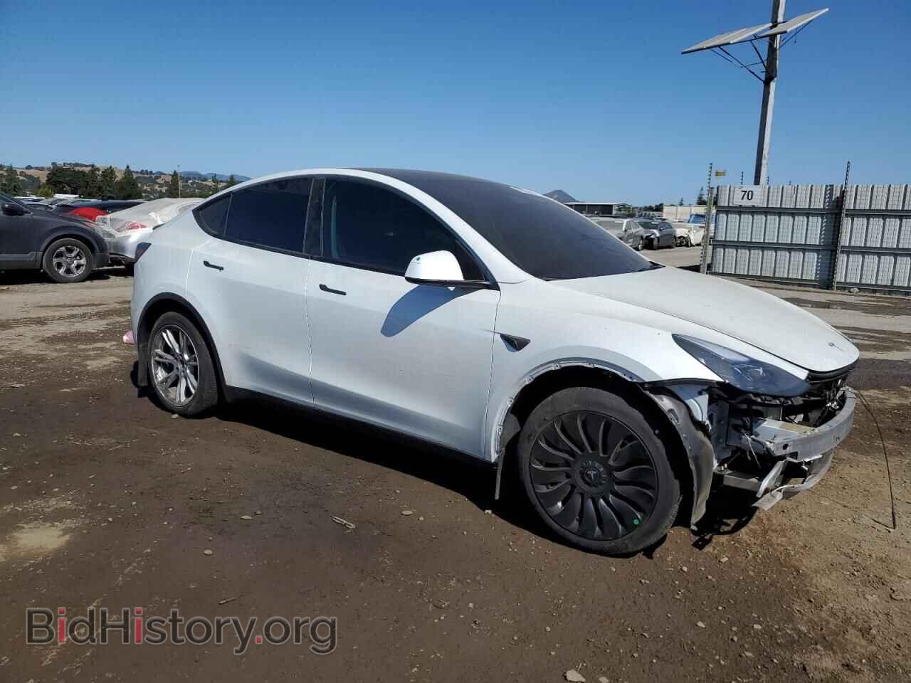 2024 TESLA MODEL Y - VIN: 7SAYGDEE5RF090807 - Фото 4