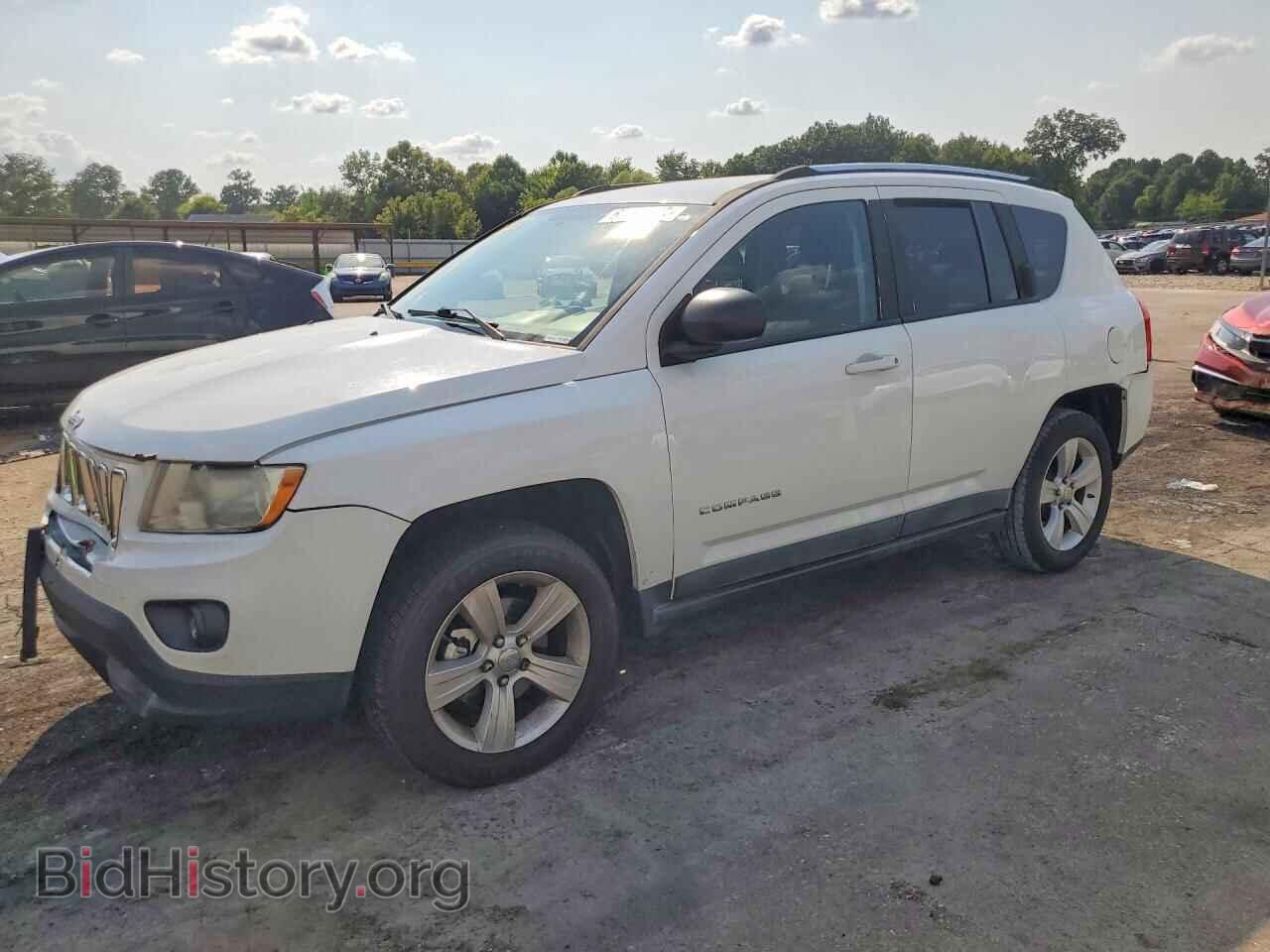 Photo 1J4NT1FA7BD290620 - JEEP COMPASS 2011