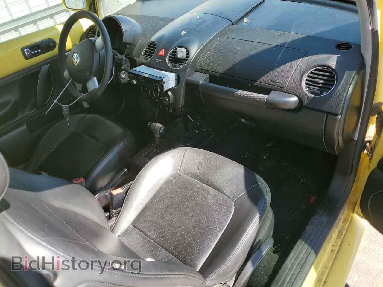 2010 VOLKSWAGEN BEETLE - VIN: 3VWPG3AG8AM011041 - Фото 8