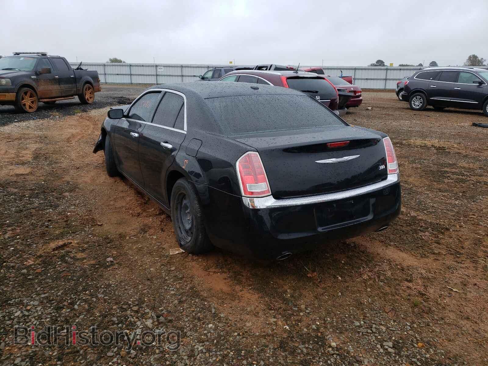 2012 CHRYSLER 300 - VIN: 2C3CCACG0CH199610 - Фото 3