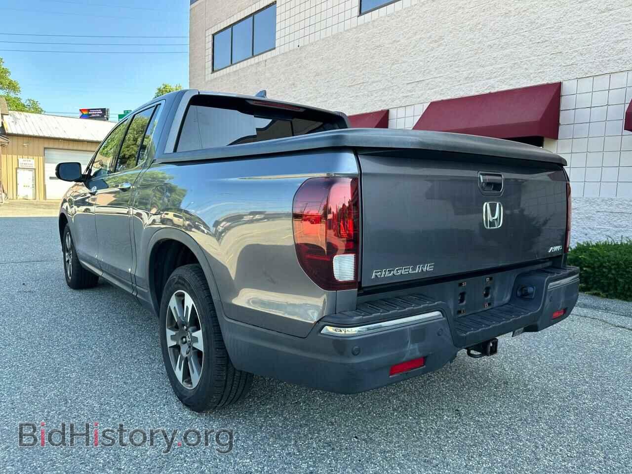 2019 HONDA RIDGELINE - VIN: 5FPYK3F71KB009532 - Фото 3