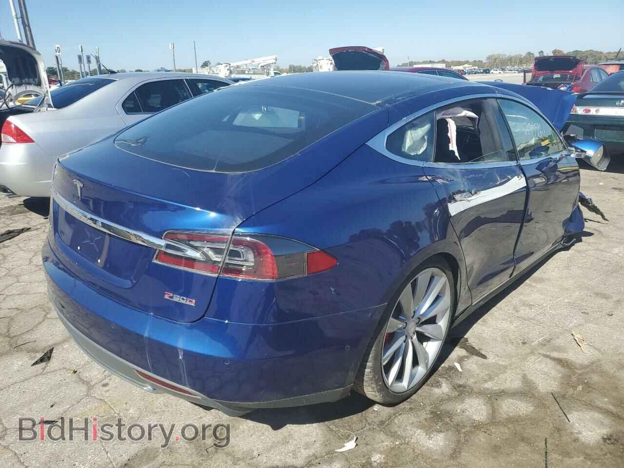 2015 TESLA MODEL S - VIN: 5YJSA1E45FF112746 - Фото 4