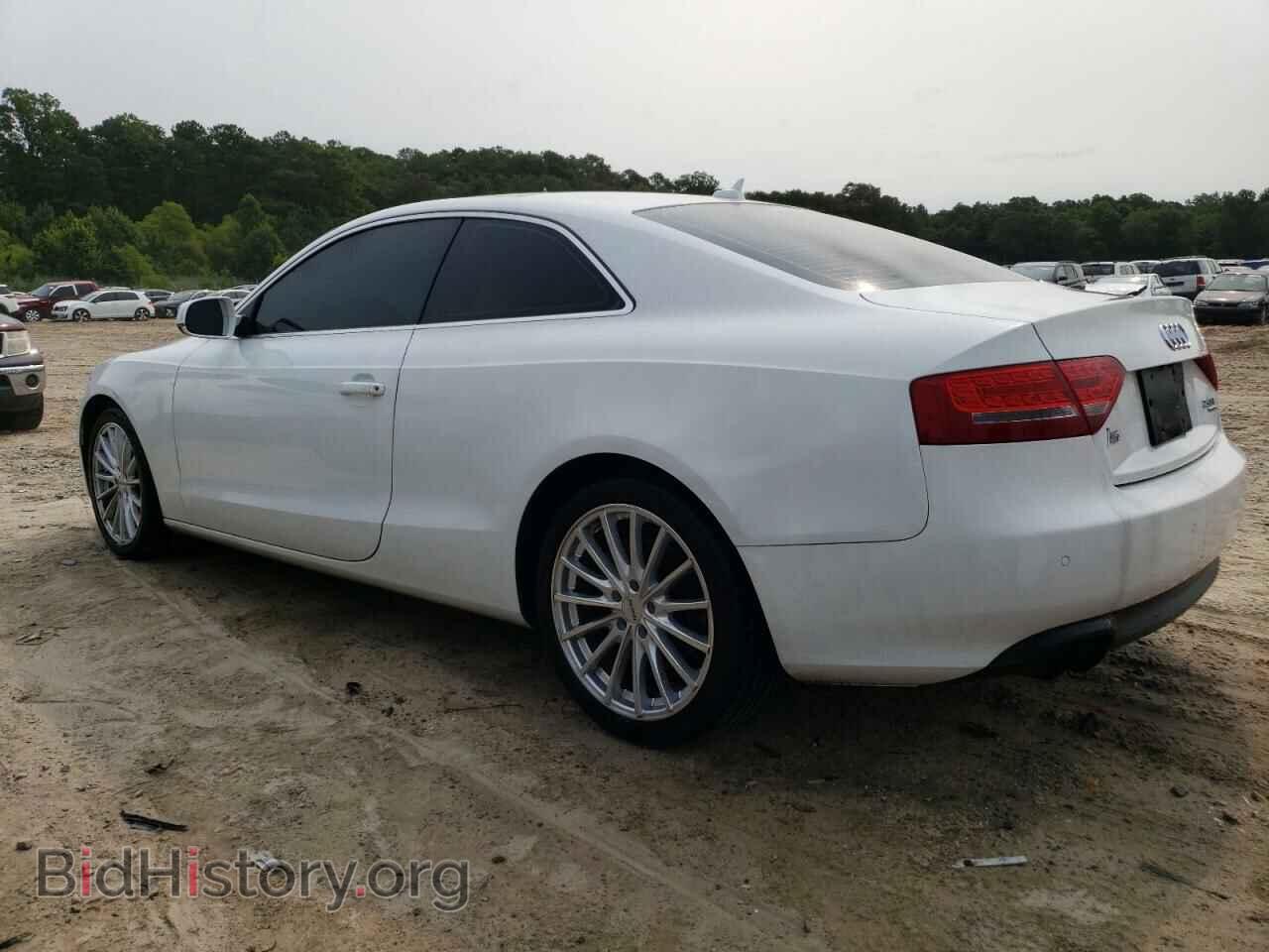 2011 AUDI A5 - VIN: WAULFAFR2BA042817 - Фото 2