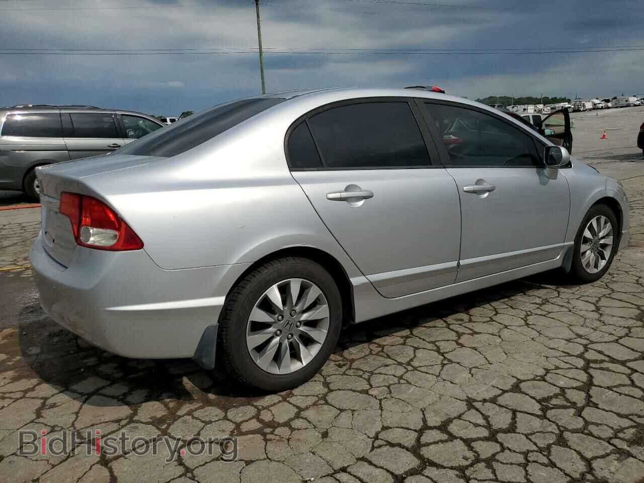 2010 HONDA CIVIC - VIN: 19XFA1F85AE038066 - Фото 3
