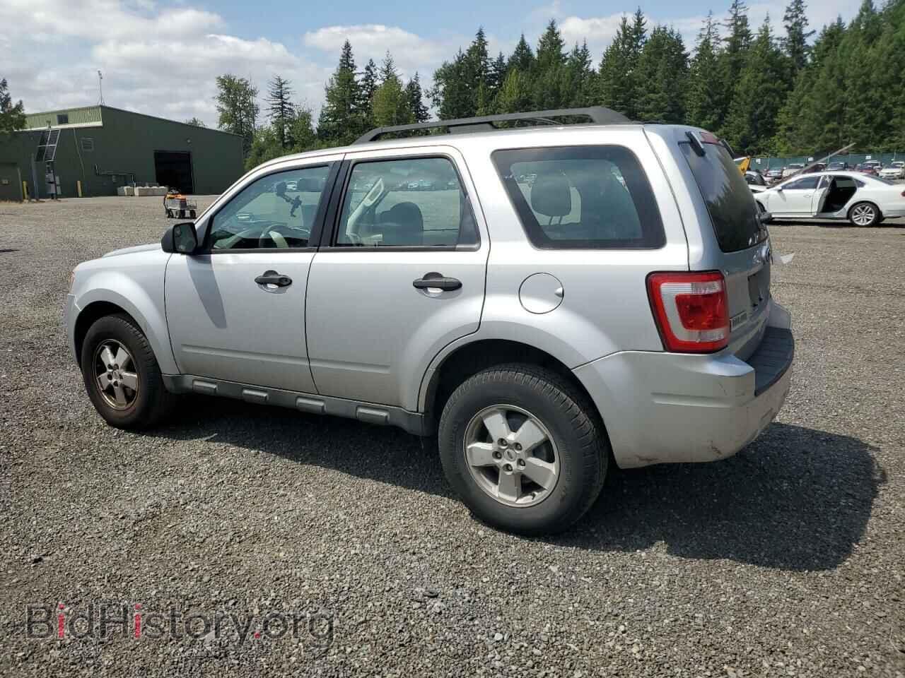 2011 FORD ESCAPE - VIN: 1FMCU0C75BKA71501 - Фото 2