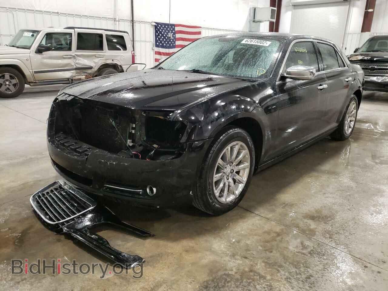 2012 CHRYSLER 300 - VIN: 2C3CCACG3CH223690 - Фото 2