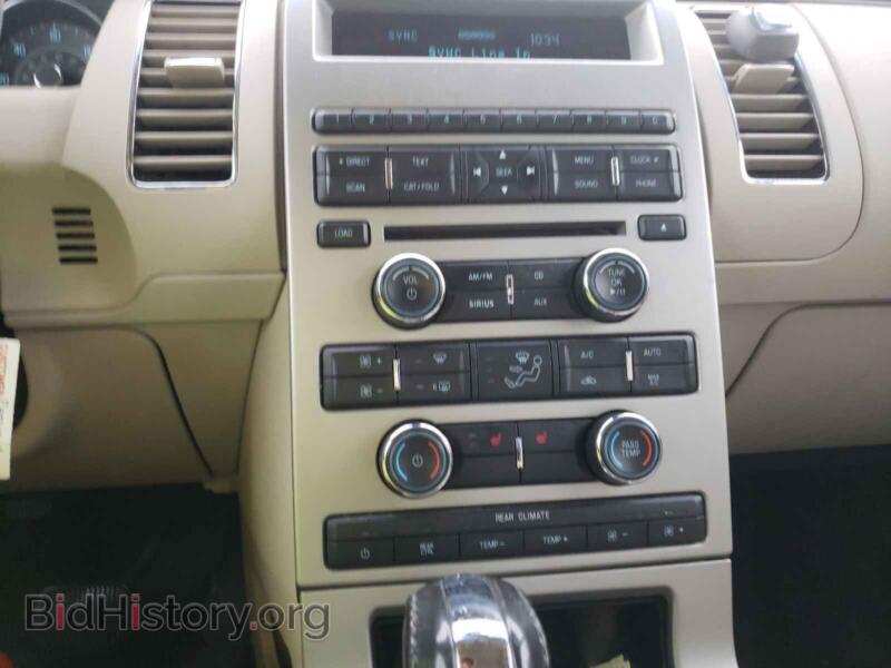 2011 Ford FLEX (VIN 2FMGK5CC8BBD13404) — фото 9 из 10