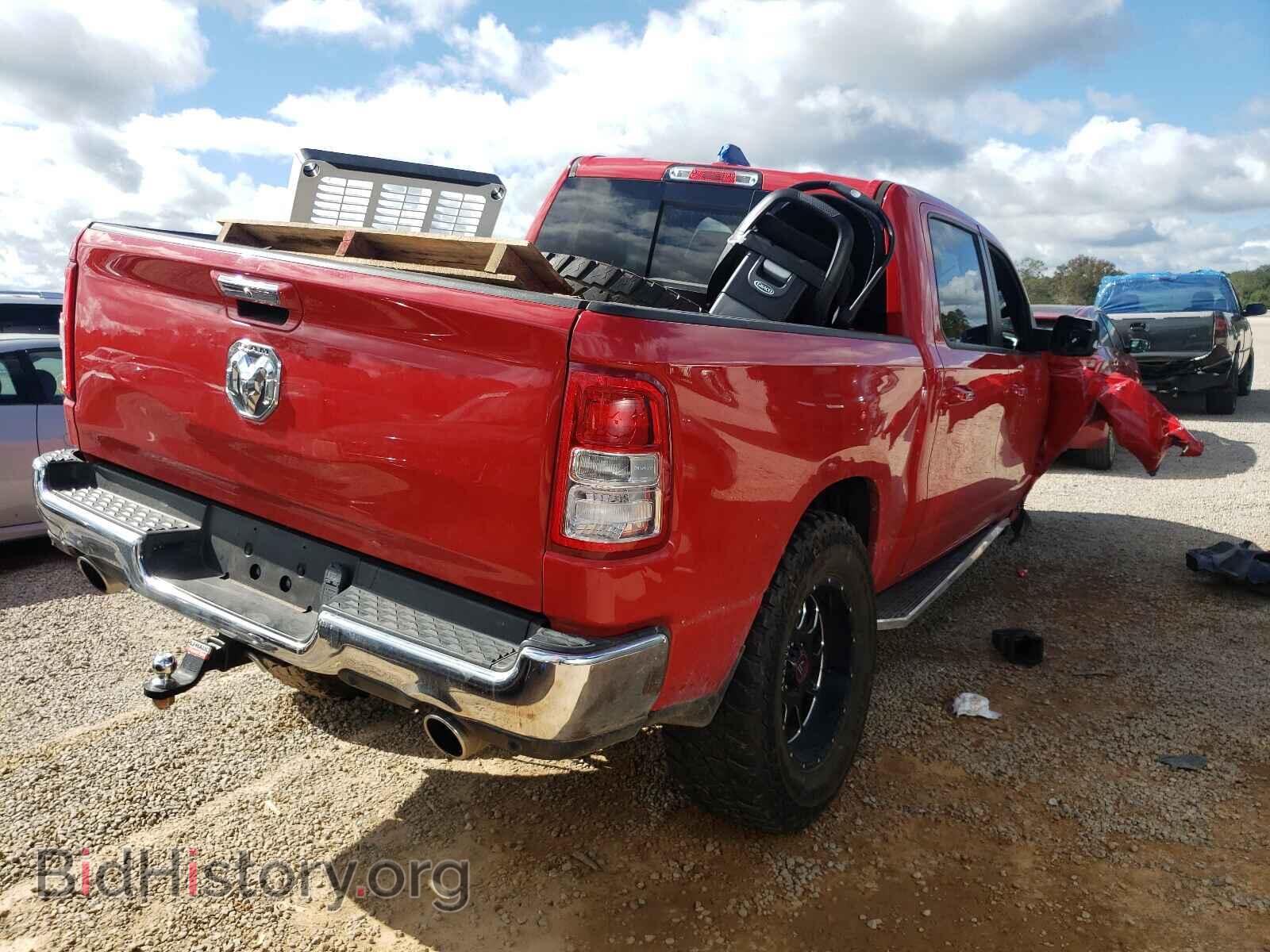 2019 RAM 1500 - VIN: 1C6SRFFTXKN668761 - Фото 4