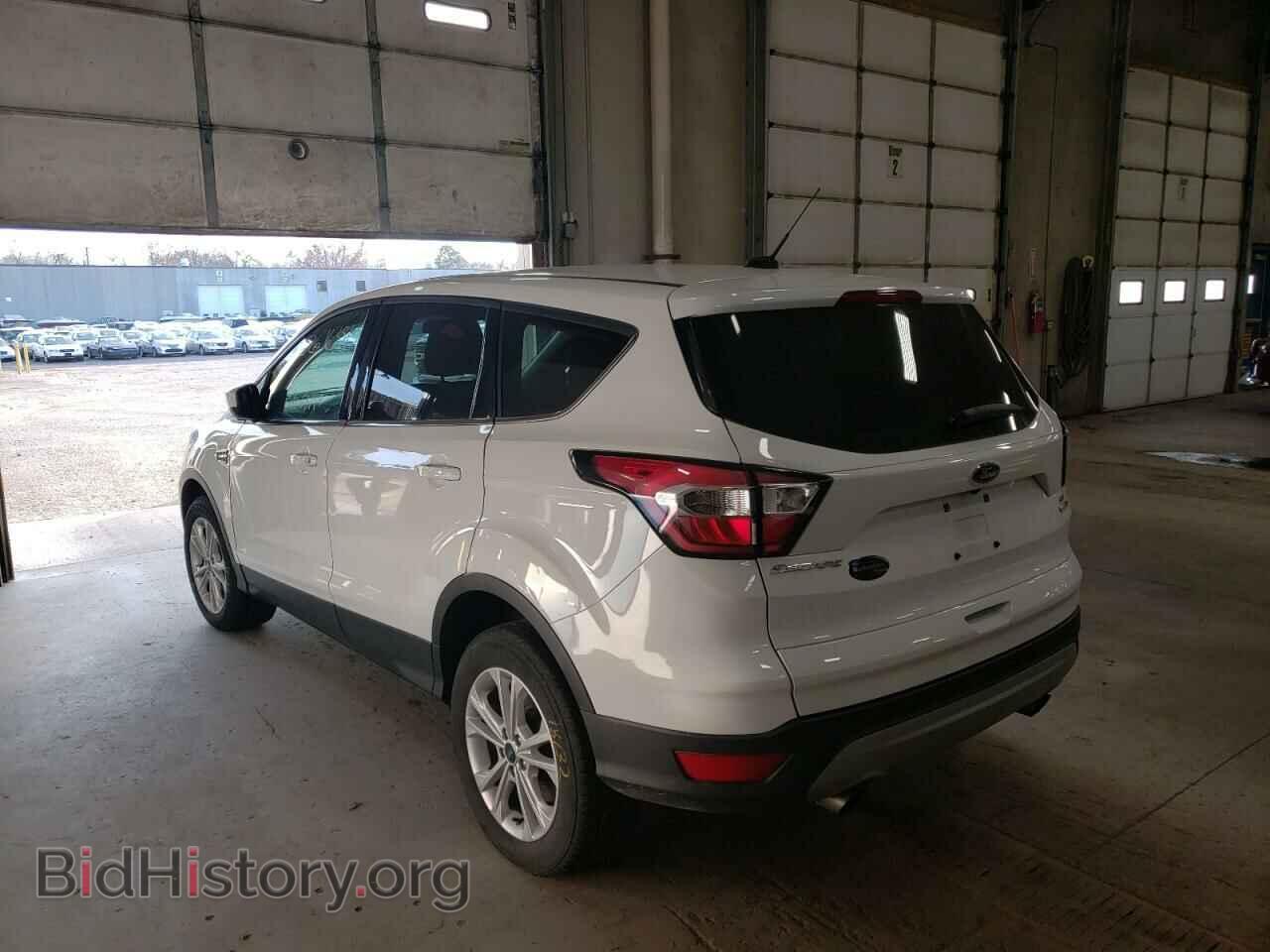 2017 FORD ESCAPE - VIN: 1FMCU9GD1HUC28099 - Фото 3