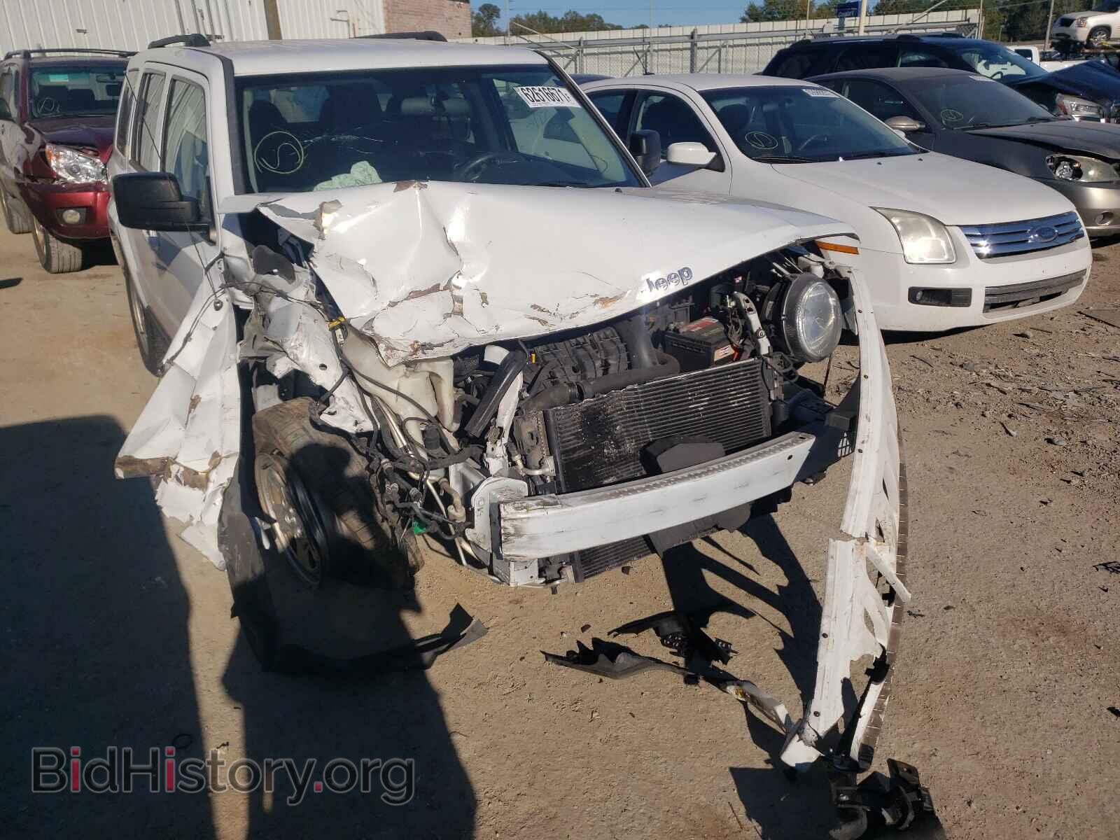 Photo 1C4NJPBB4FD304833 - JEEP PATRIOT 2015