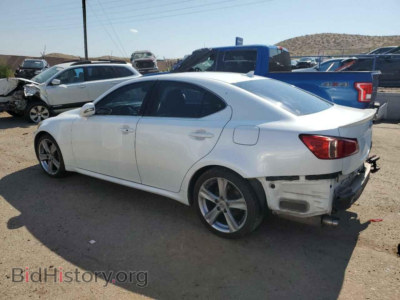 2011 LEXUS IS - VIN: JTHBF5C26B5152306 - Фото 2