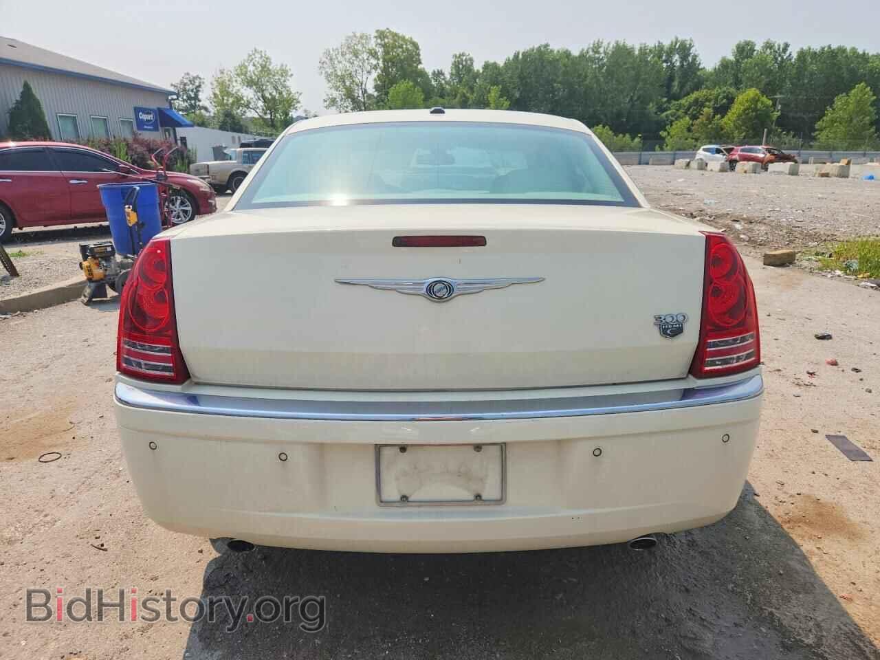 2010 CHRYSLER 300 - VIN: 2C3CA6CT9AH126541 - Photo 6