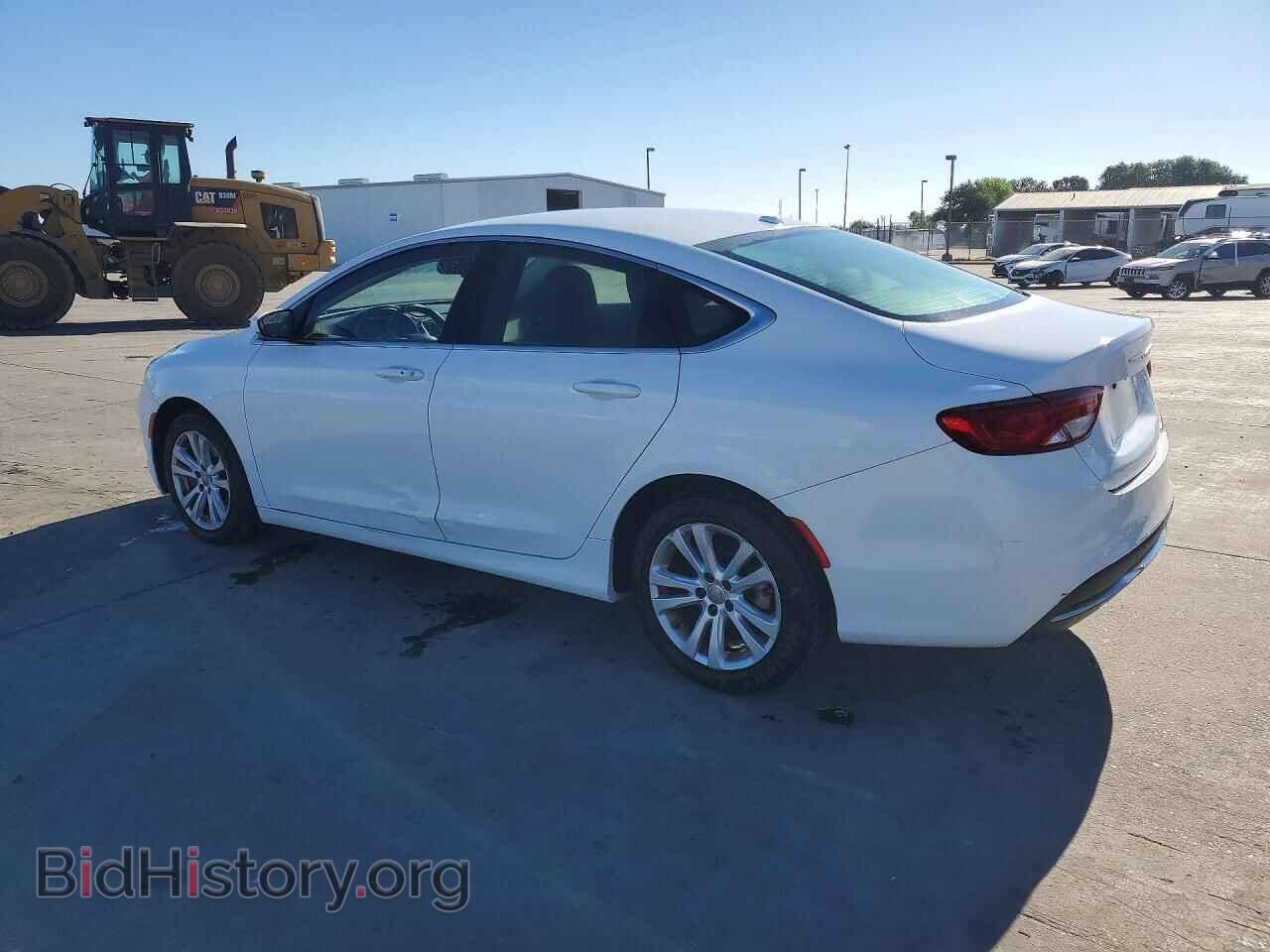 2016 CHRYSLER 200 - VIN: 1C3CCCAB8GN127540 - Photo 2