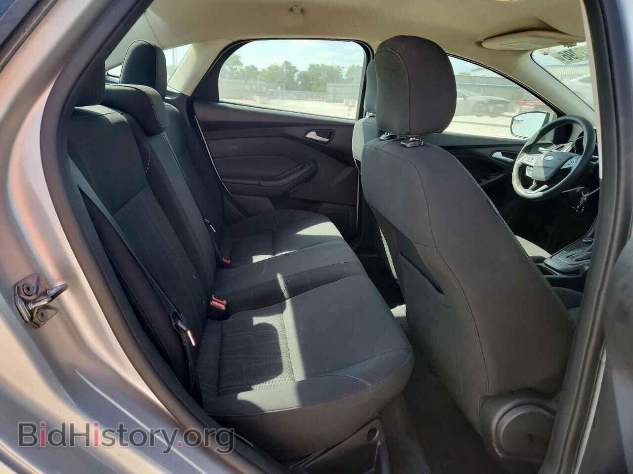2017 FORD FOCUS - VIN: 1FADP3F21HL320189 - Photo 10