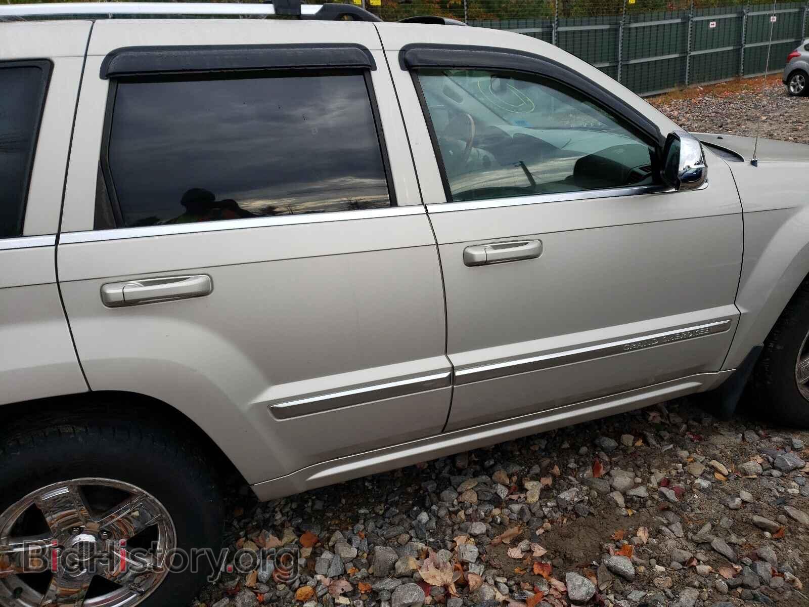 2007 JEEP CHEROKEE - VIN: 1J8HR68287C575496 - Фото 9
