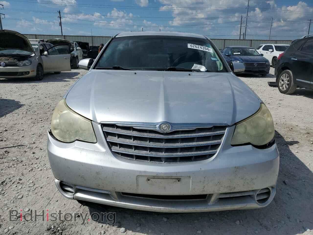 2010 CHRYSLER SEBRING - VIN: 1C3CC5FD7AN133472 - Фото 5