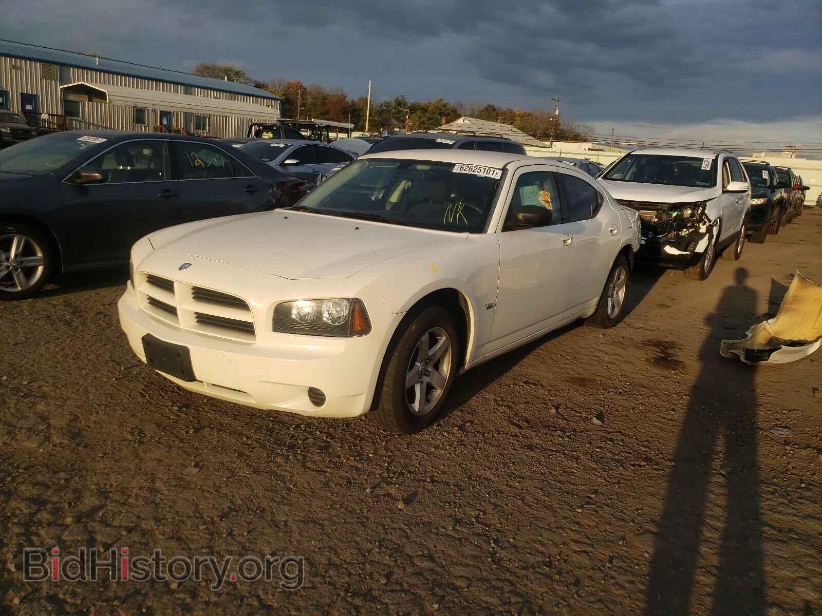 2008 DODGE CHARGER - VIN: 2B3KA43G38H334067 - Фото 2