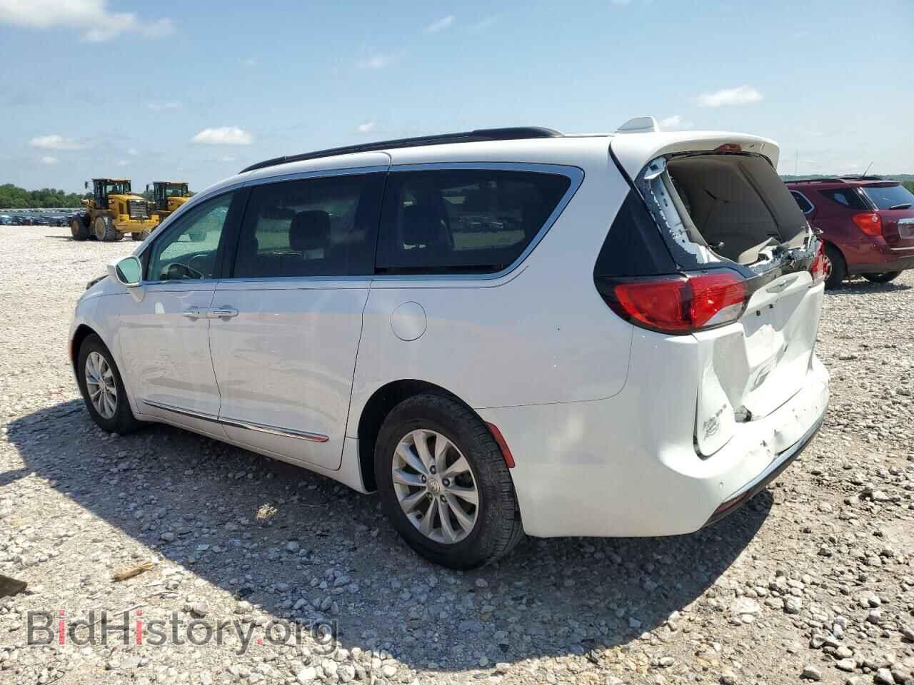 2017 CHRYSLER PACIFICA - VIN: 2C4RC1BG1HR675761 - Photo 2