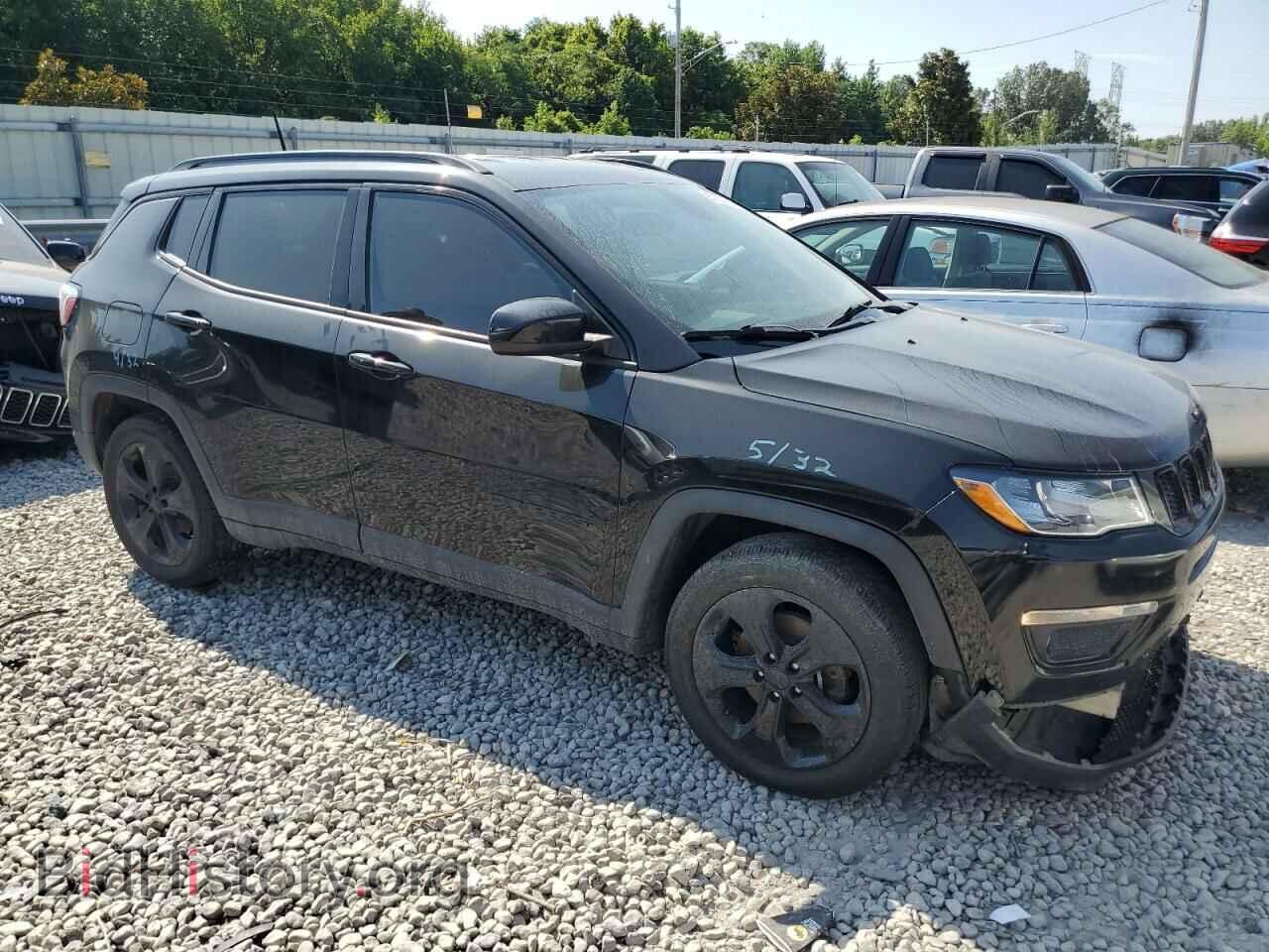 2018 JEEP COMPASS - VIN: 3C4NJCBB3JT304768 - Photo 4
