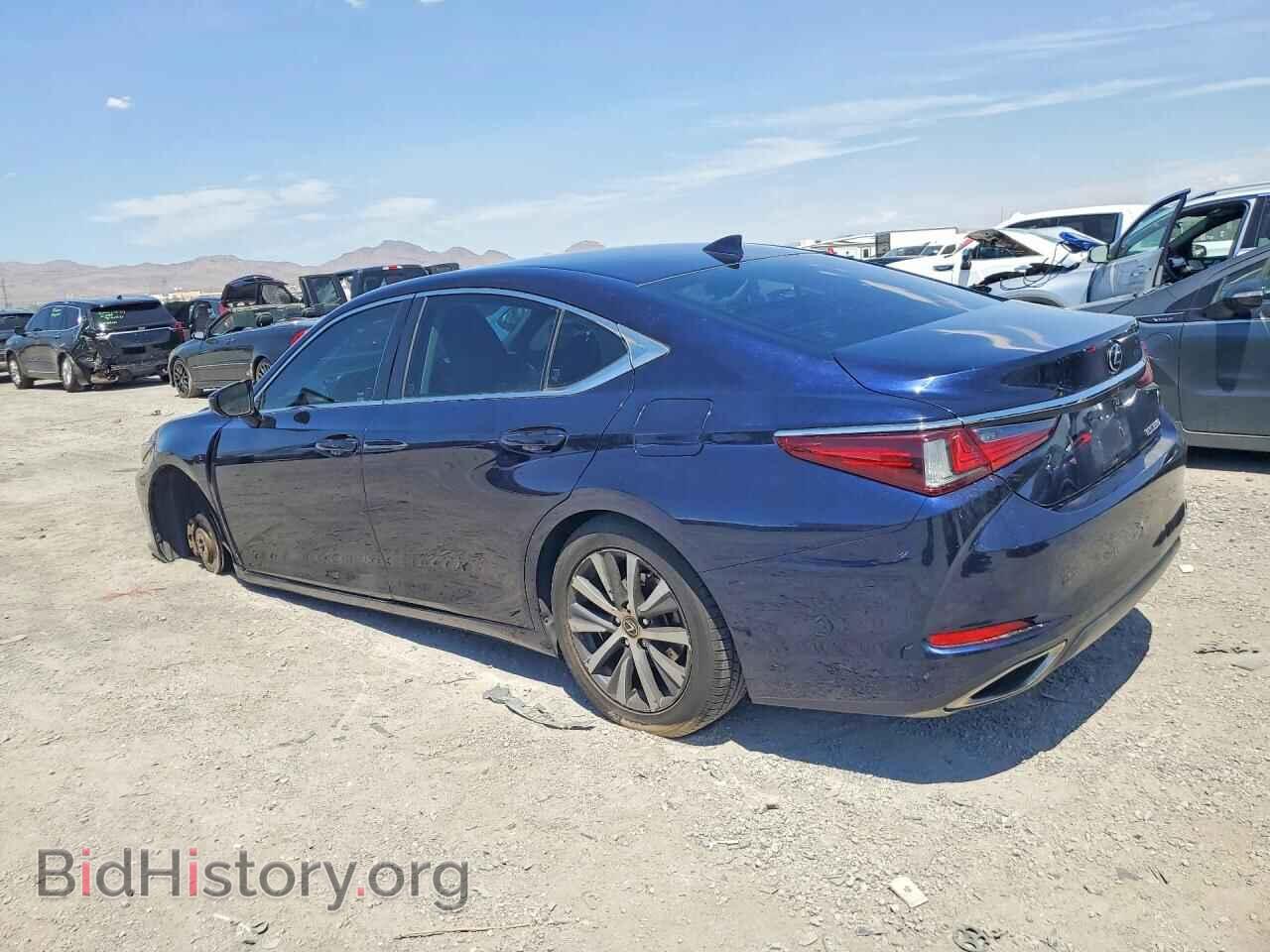 2019 LEXUS ES350 - VIN: JTHBZ1B18K2002191 - Photo 2