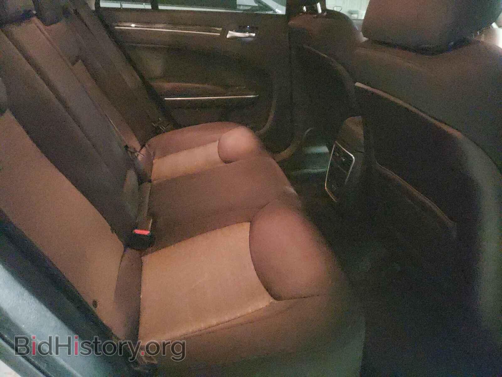 2019 CHRYSLER 300 - VIN: 2C3CCAAG3KH728856 - Фото 6