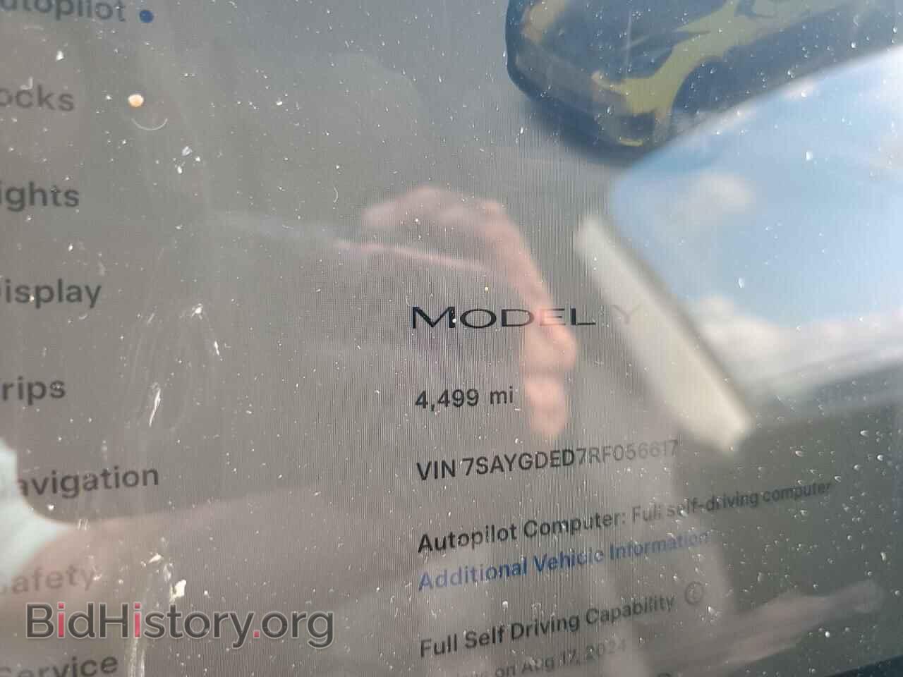 2024 TESLA MODEL Y - VIN: 7SAYGDED7RF056617 - Photo 9