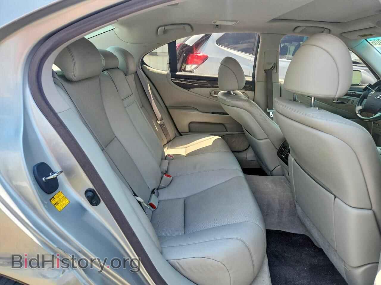 2009 LEXUS LS460 - VIN: JTHCL46F795002849 - Photo 10