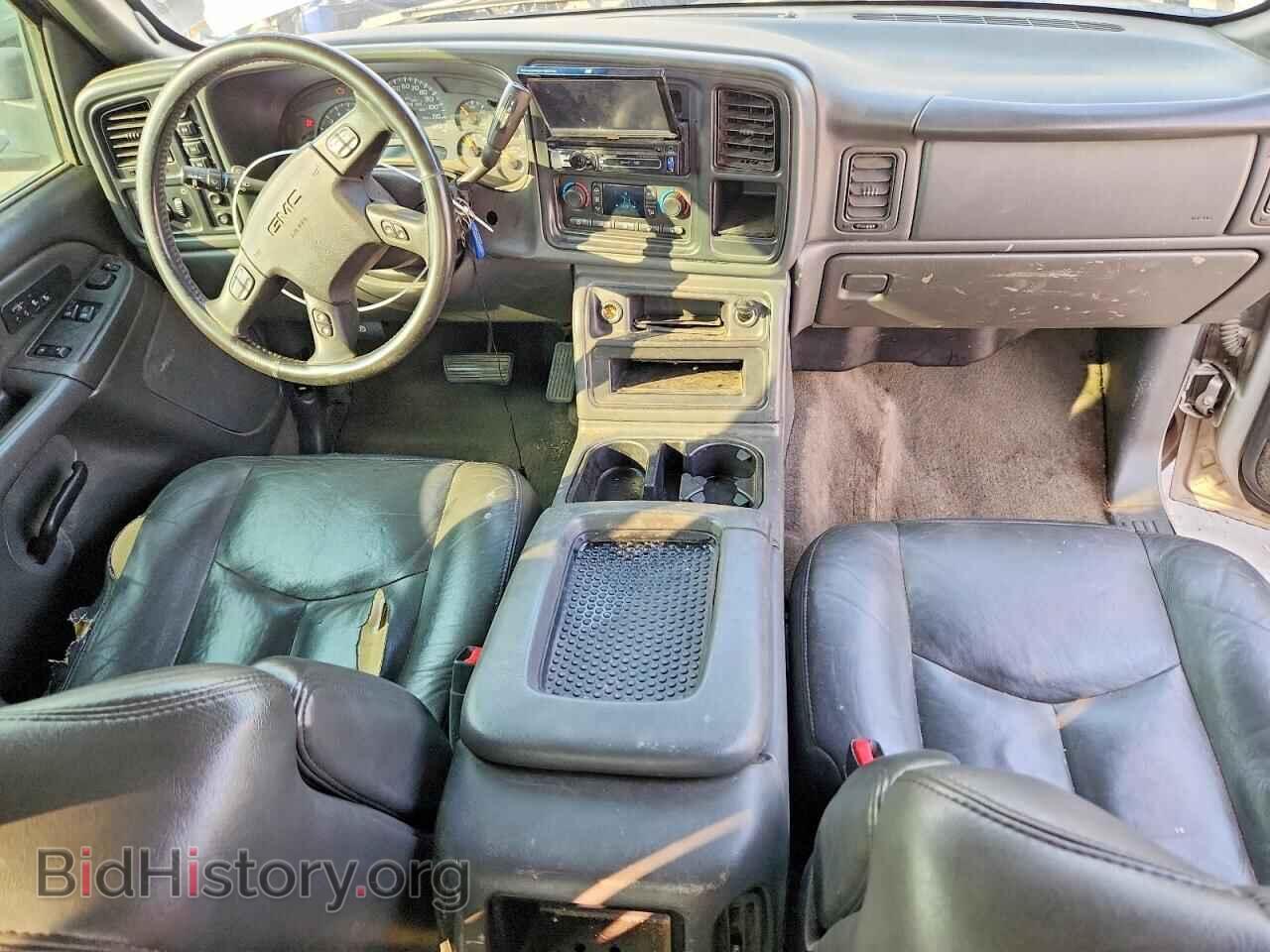 2005 GMC SIERRA - VIN: 1GTEK19B75E340332 - Photo 8