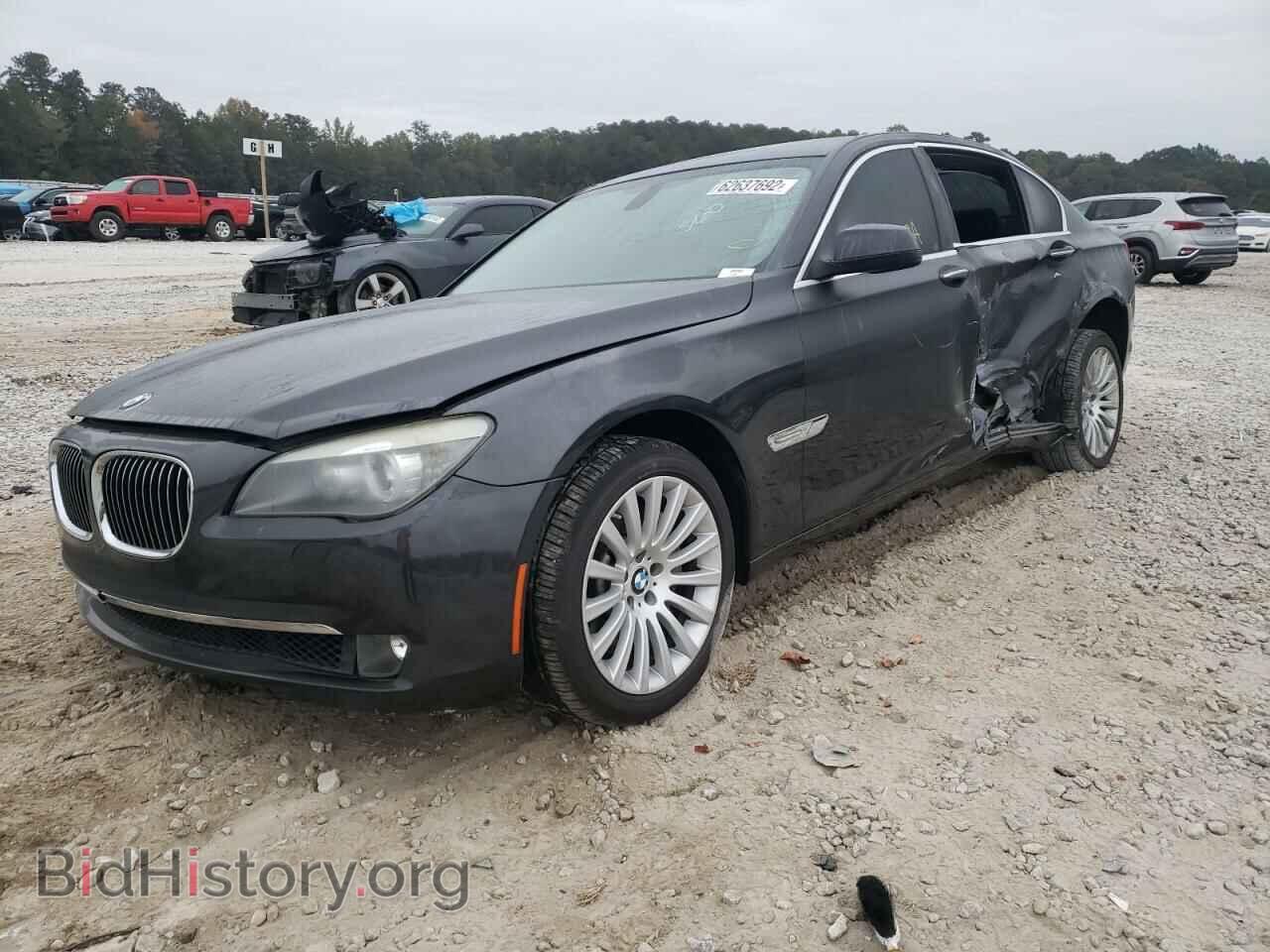 2012 BMW 7 SERIES - VIN: WBAKB8C54CC963296 - Фото 2