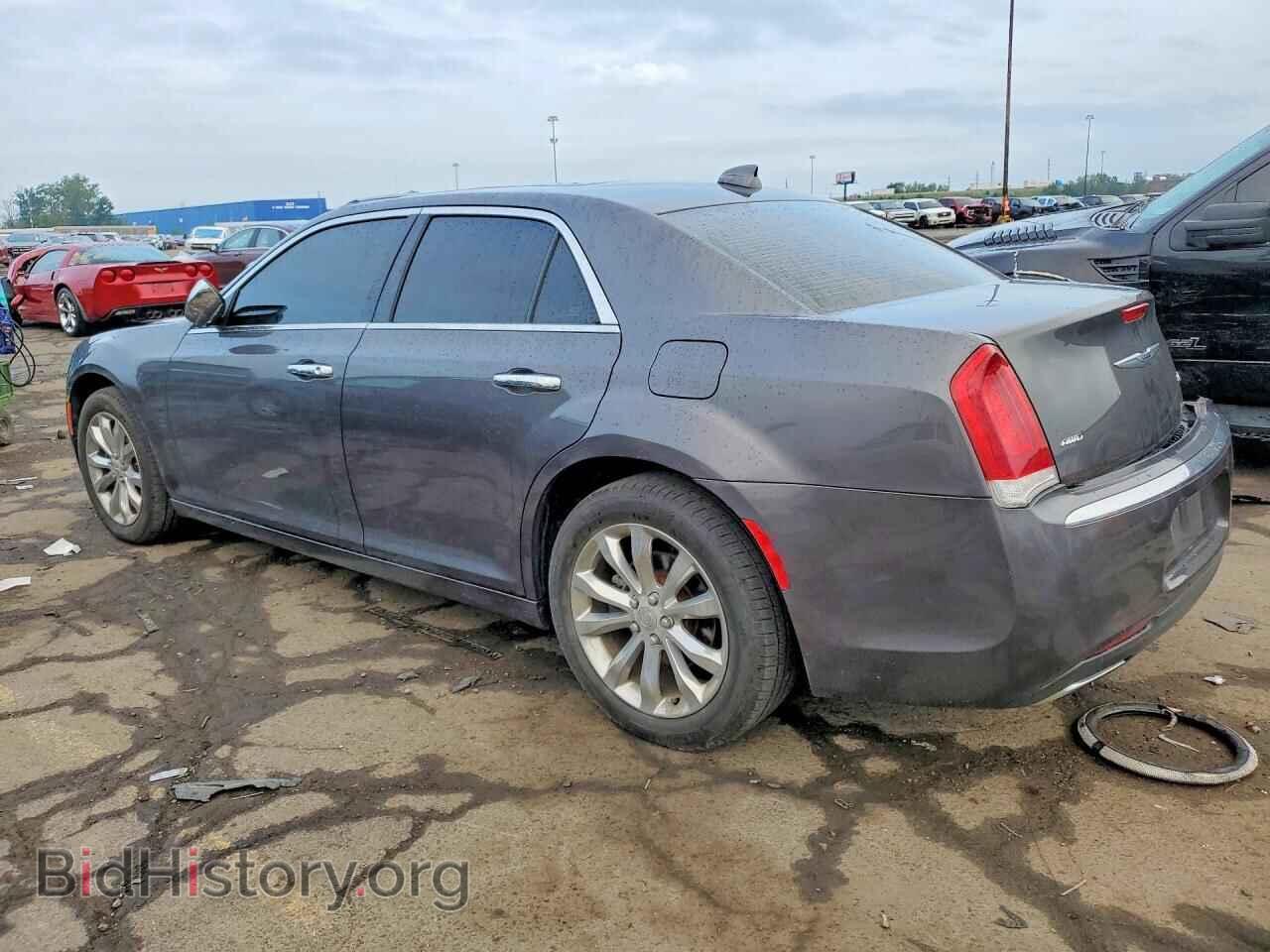 2016 CHRYSLER 300 - VIN: 2C3CCAKG2GH208993 - Photo 2