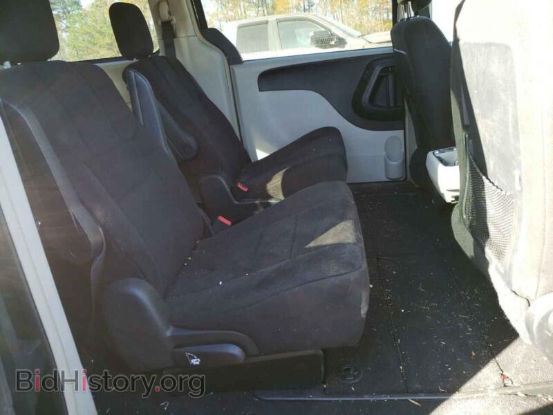 2011 Chrysler MINIVAN (VIN 2A4RR5DG2BR694551) — photo 6 of 10