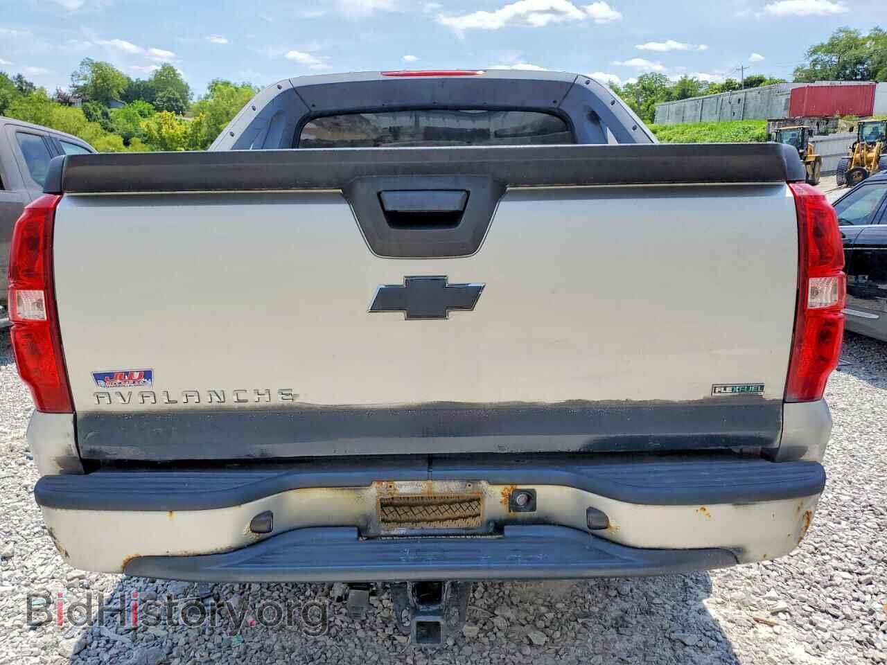 2011 CHEVROLET AVALANCHE - VIN: 3GNTKEE34BG138587 - Photo 6