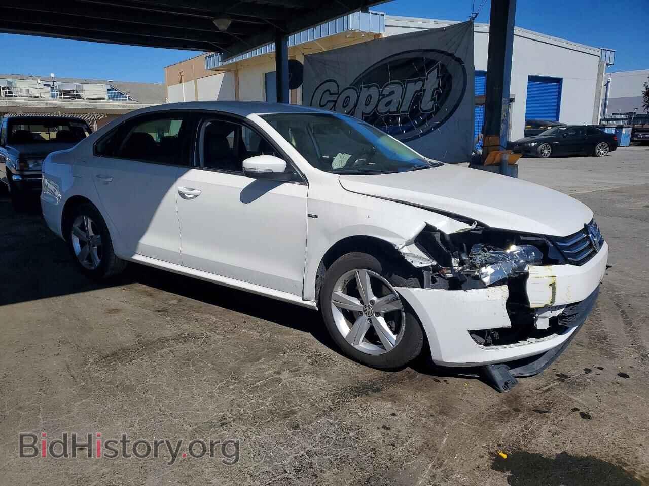 2015 VOLKSWAGEN PASSAT - VIN: 1VWAT7A33FC095235 - Photo 4