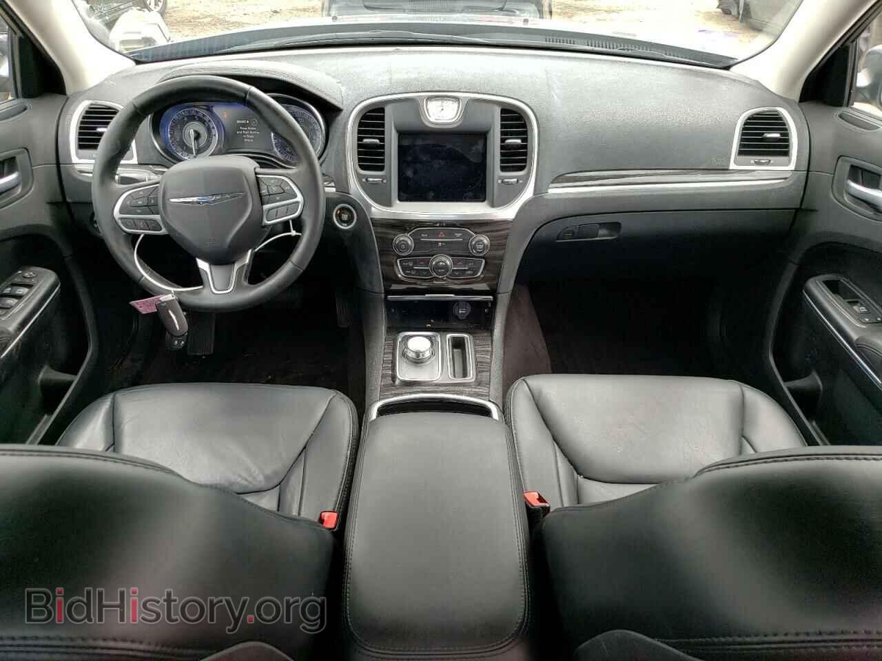 2017 CHRYSLER 300 - VIN: 2C3CCARG2HH541833 - Фото 8