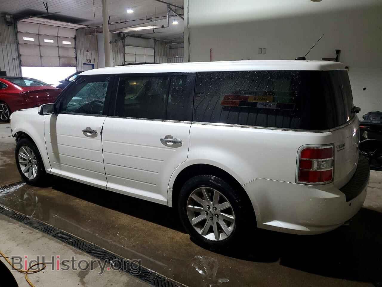 2011 FORD FLEX - VIN: 2FMGK5CC8BBD34687 - Photo 2