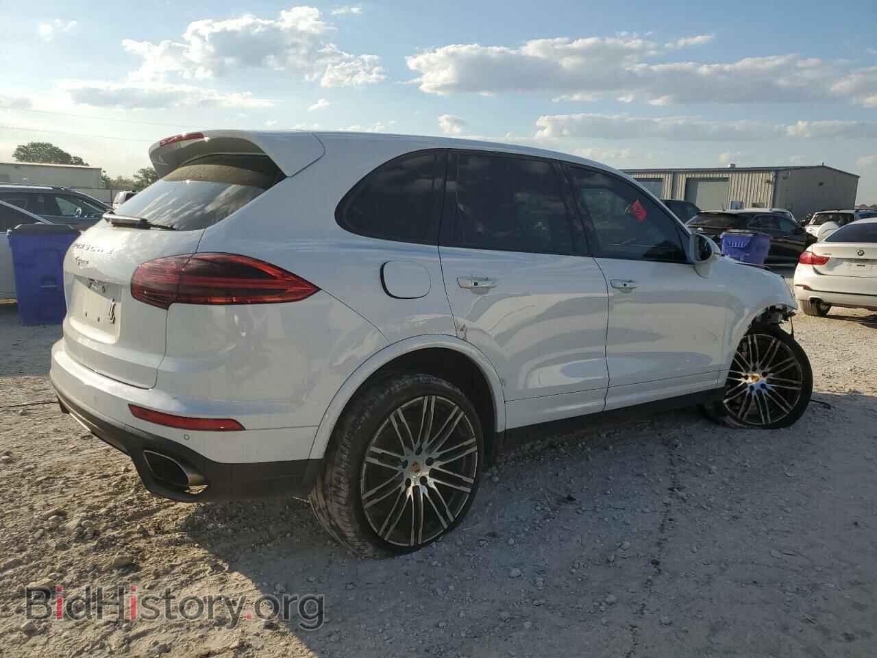 2016 PORSCHE CAYENNE - VIN: WP1AA2A22GLA09643 - Фото 3