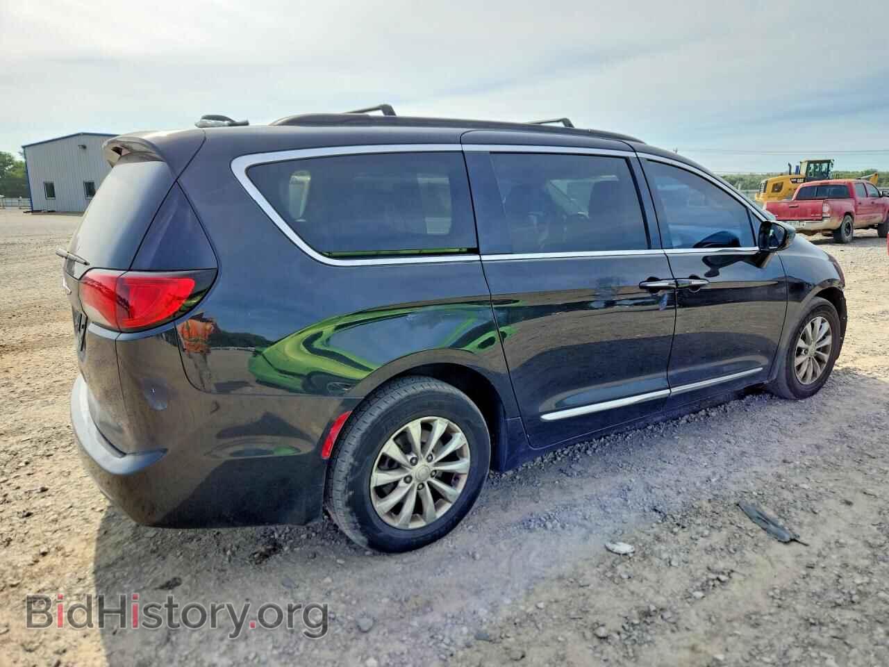 2017 CHRYSLER PACIFICA - VIN: 2C4RC1BG7HR778151 - Photo 3
