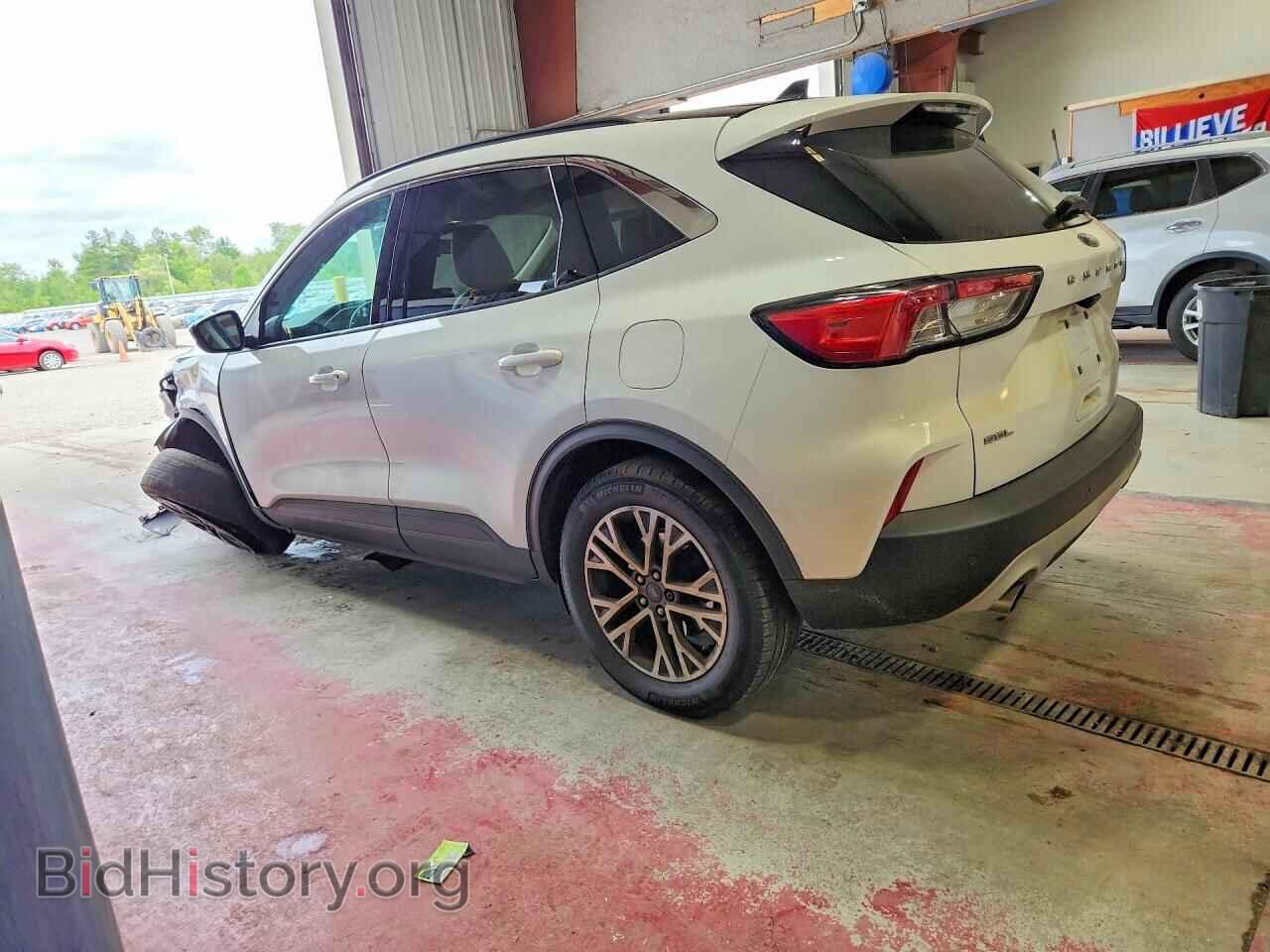 2020 FORD ESCAPE - VIN: 1FMCU9H63LUA27457 - Photo 2
