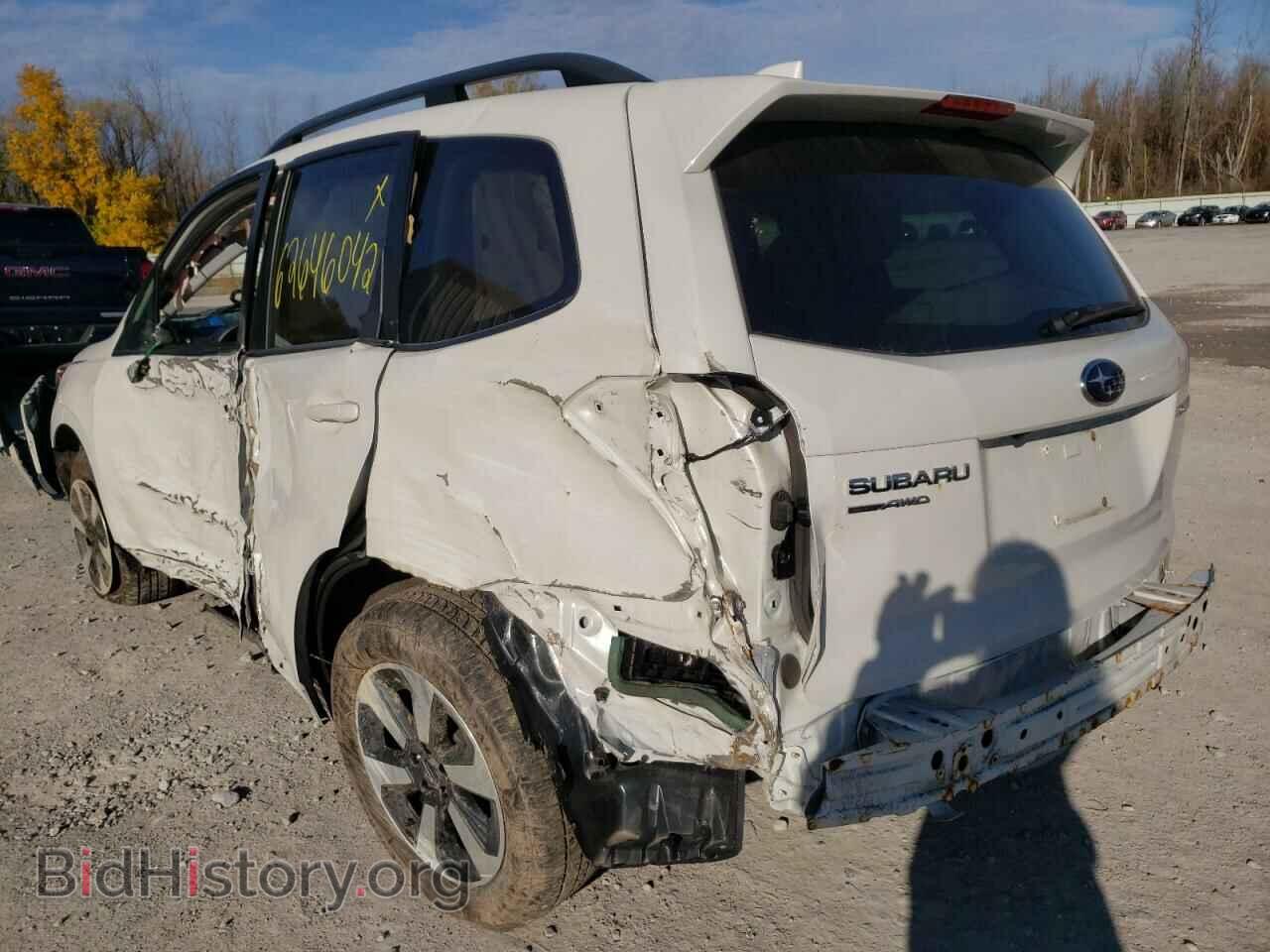 2018 SUBARU FORESTER - VIN: JF2SJAEC2JH540002 - Фото 3