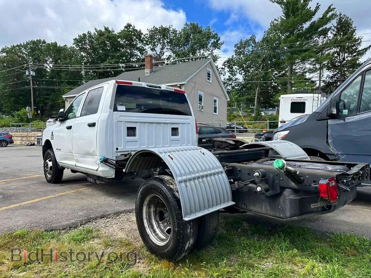 2023 RAM 3500 - VIN: 3C7WRSCL1PG511503 - Photo 2
