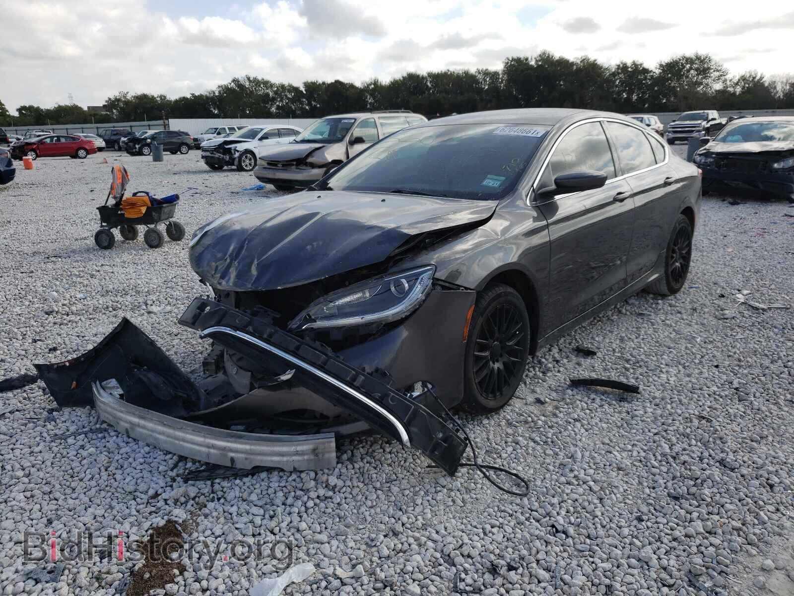 2015 CHRYSLER 200 - VIN: 1C3CCCAB1FN710465 - Фото 2