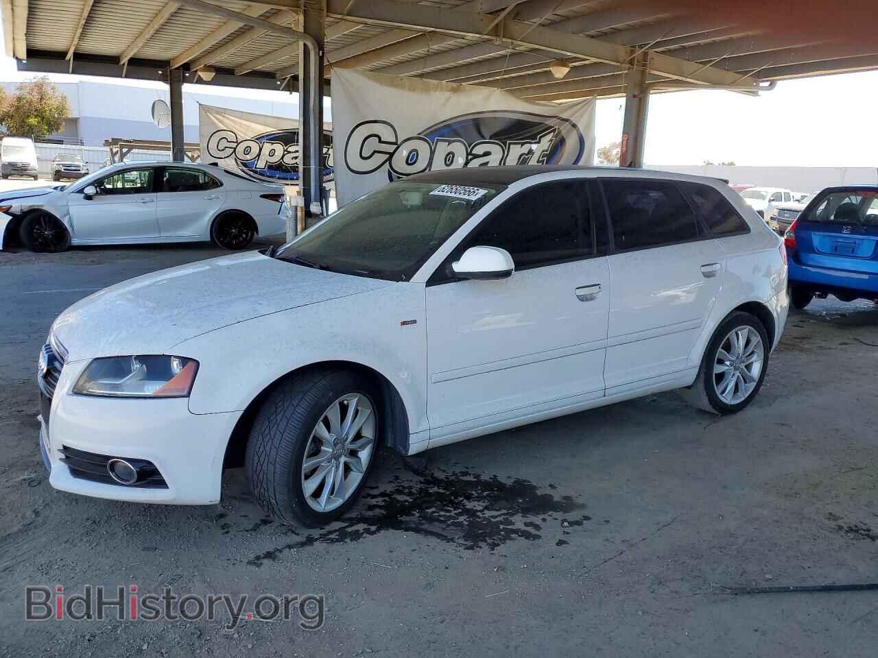 Фотография WAUBEAFM0CA088618 - AUDI A3 2012